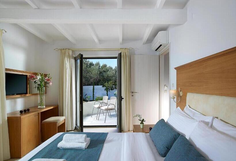 سوئیت 2 خوابه, Coriva Beach Hotel & Bungalows
