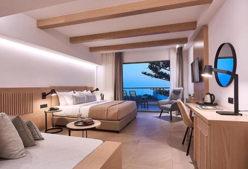 سوییت جونیور با چشم‌انداز دریا, Coriva Beach Hotel & Bungalows