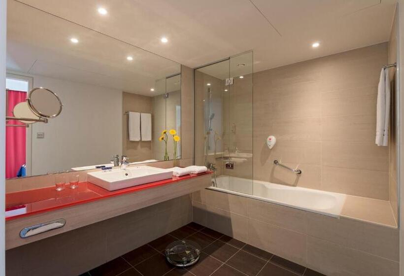Полулюкс, Park Inn By Radisson Linz