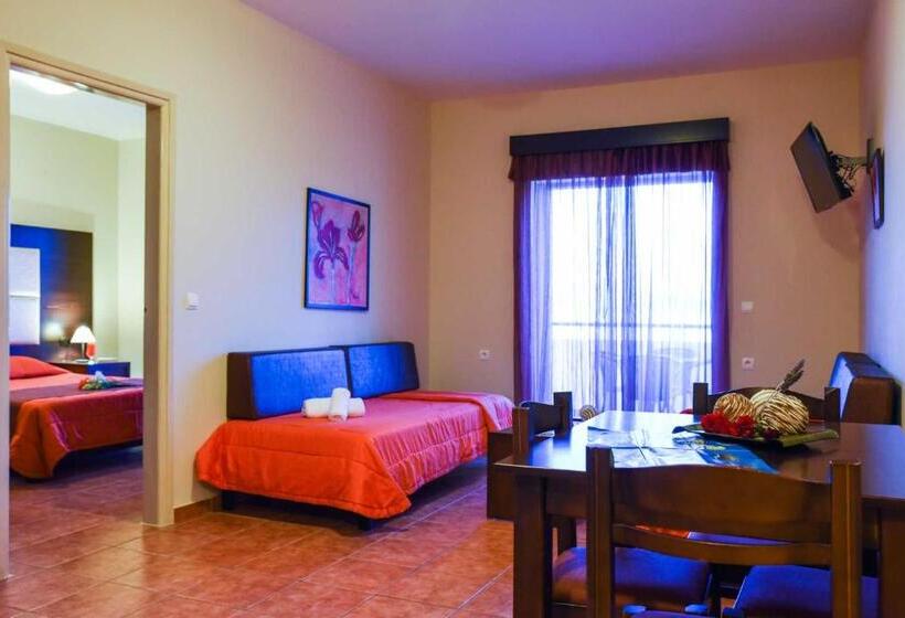 Апартаменты 1 Спальня Вид на Море, Eurohotel Theo