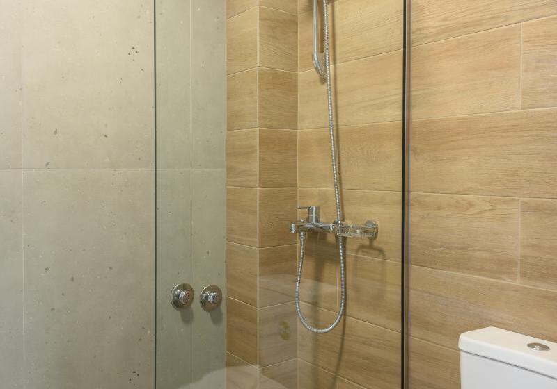 Номер Стандарт Вид на Море, Eurohotel Theo