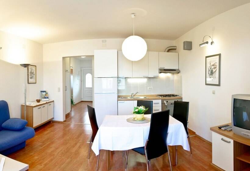 1침실 수피리어 아파트 바다 전망, Villa Midea