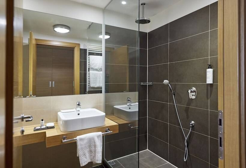 Четырехместный Номер Стандарт, Blu Hotel Acquaseria