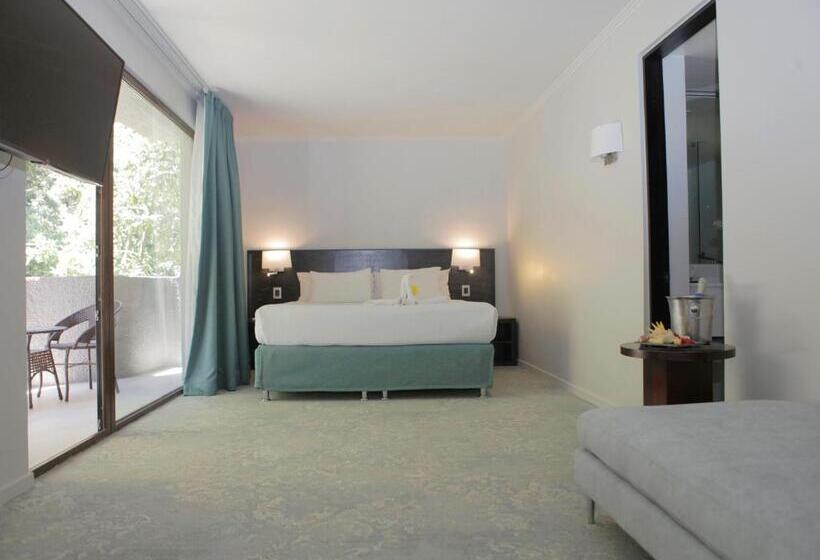 سوییت جونیور لوکس, Bosque De Reñaca