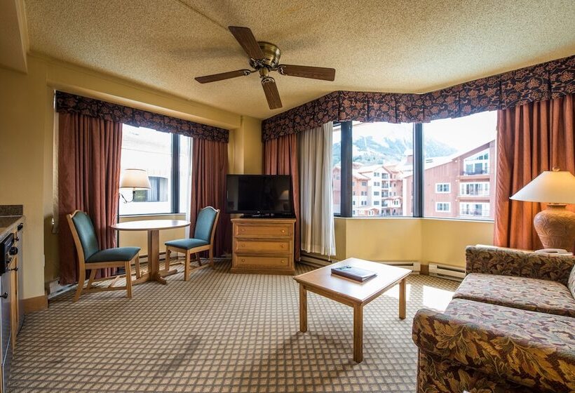 Люкс, The Grand Lodge Hotel And Suites