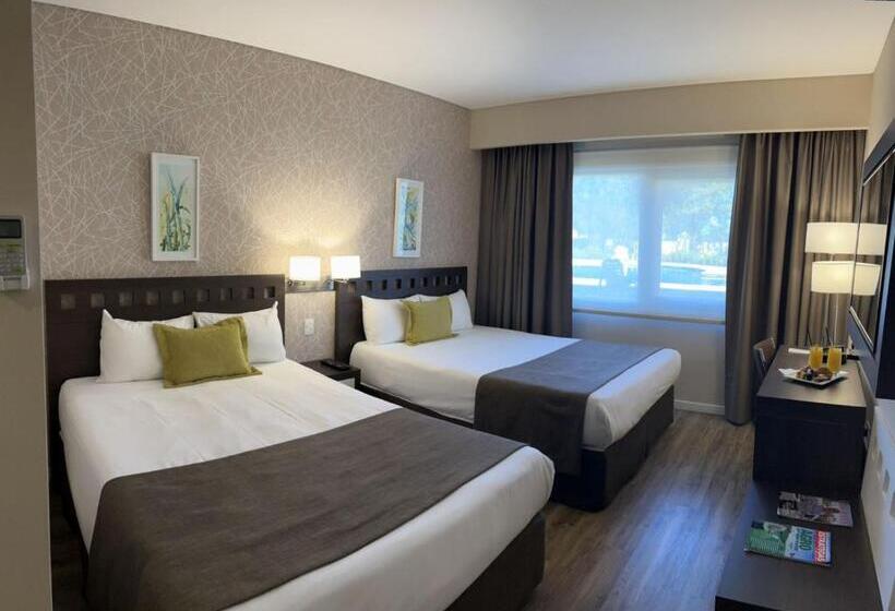 Номер Superior, Days Inn Zarate