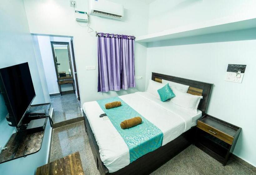 家庭间, Jeyam Residency