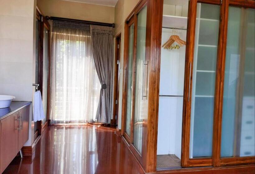 Номер Superior Кровать Кинг, Schimper View Boutique Guest House