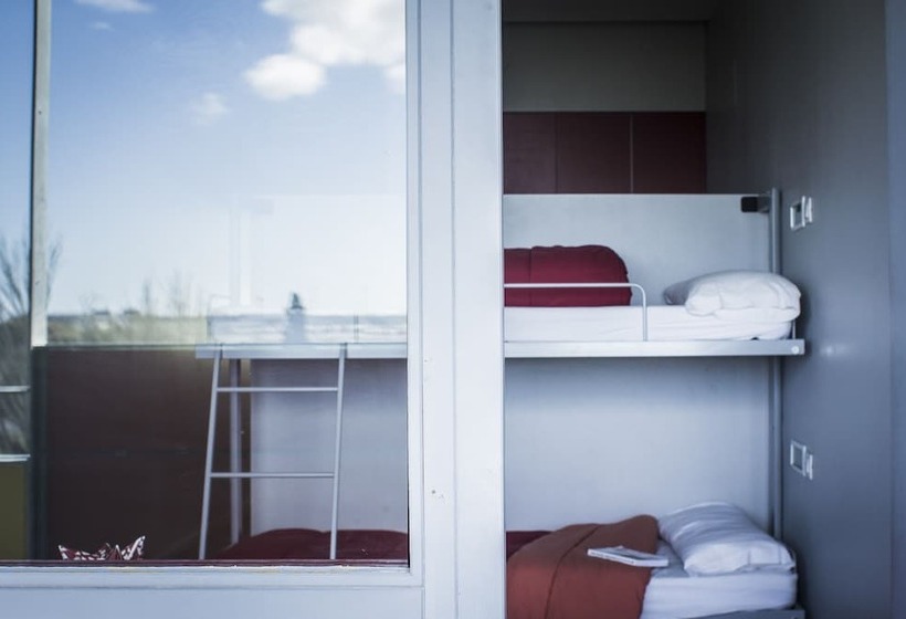 Chambre Familiale, Centre Esplai Albergue