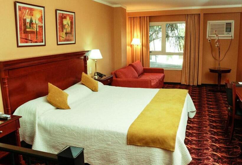 디럭스 룸, Condado Hotel Casino Santo Tome