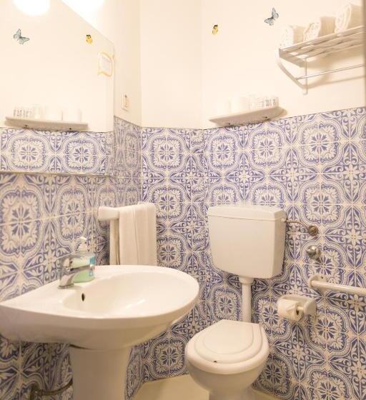 Трехместный Номер Классика, Leiria Classic
