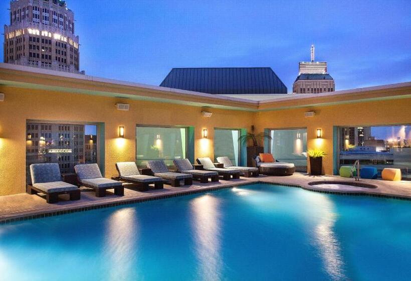 סוויטה עם נוף לעיר, Contessa   Suites On The Riverwalk