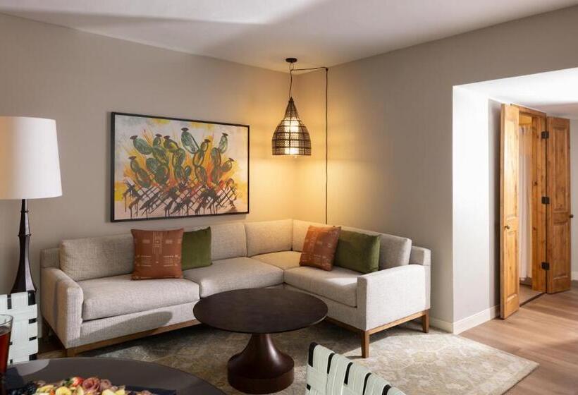 חדר דלוקס עם מיטת קינג, Contessa   Suites On The Riverwalk