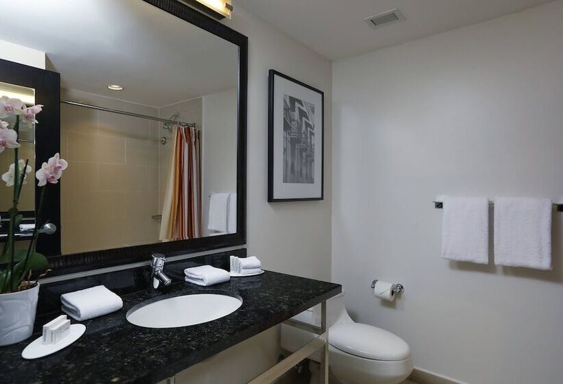 Номер Стандарт 2 Двуспальные Кровати, Courtyard By Marriott Panama Metromall