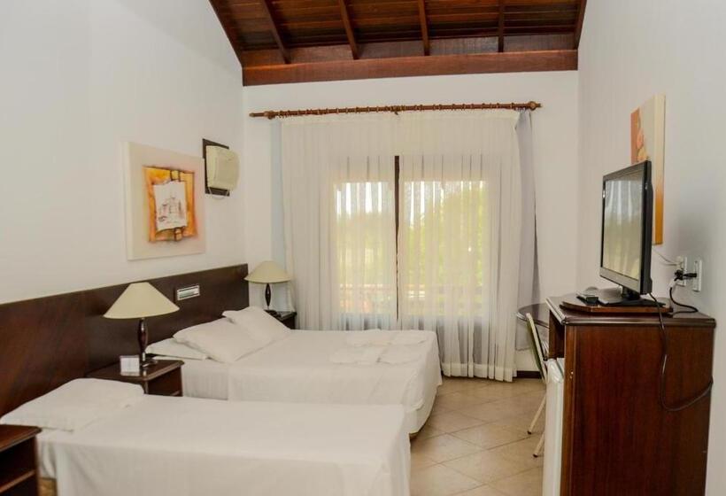 Habitación Triple Deluxe, Guarita Park Hotel   By Life Hotéis