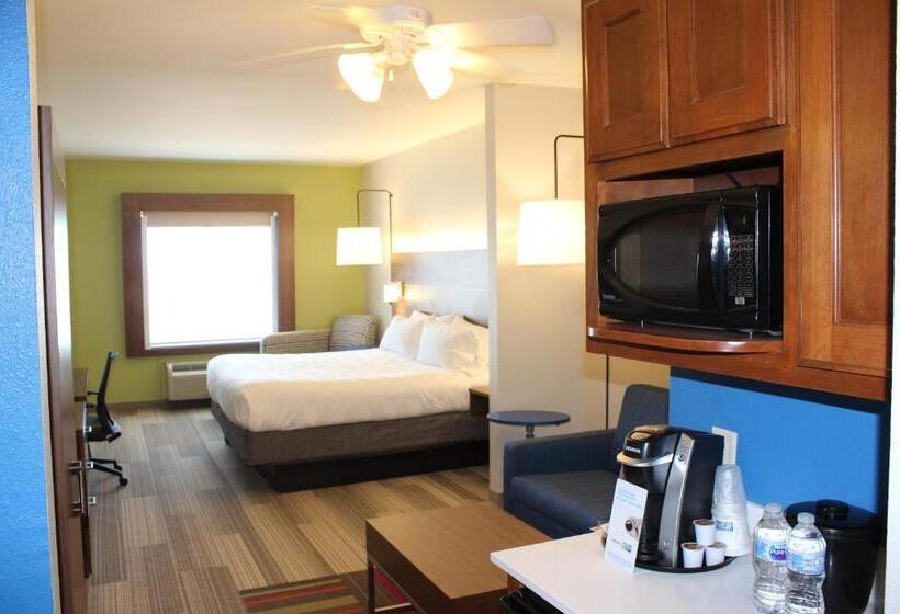 Люкс Кровать Кинг, Holiday Inn Express Hotel & Suites Mansfield, An Ihg