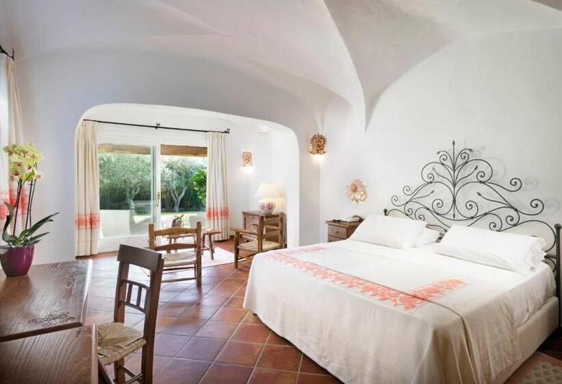 Полулюкс Повышенной Комфортности, La Rocca Resort & Spa