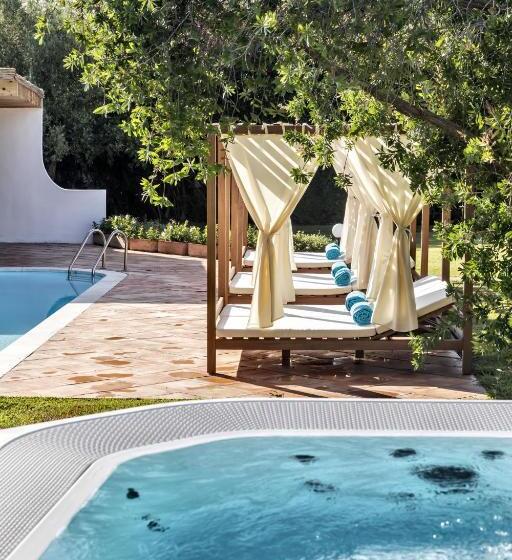 Полулюкс Повышенной Комфортности, La Rocca Resort & Spa
