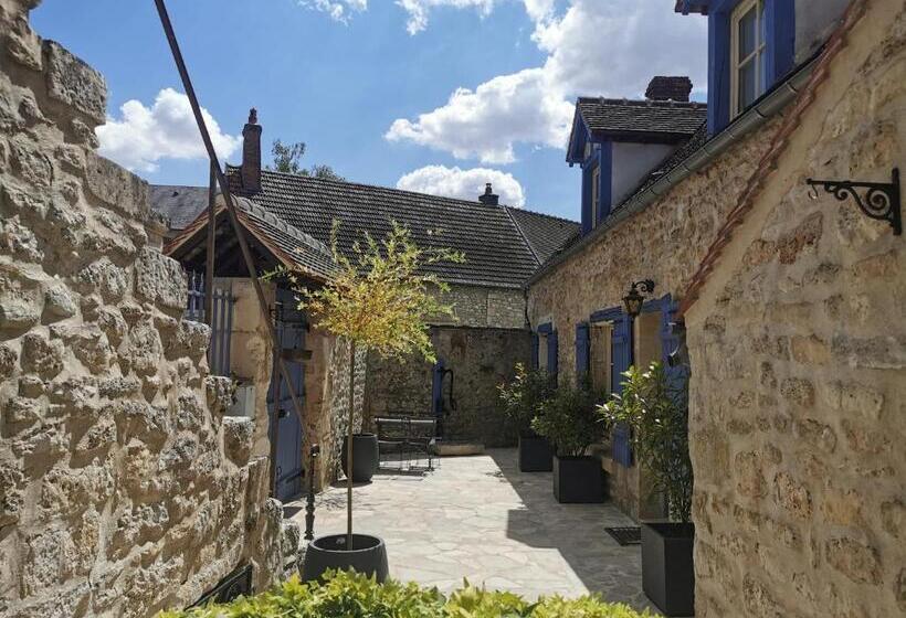 Номер Стандарт с Террасой, Les Vieilles Pierres Chambres D Hôtes