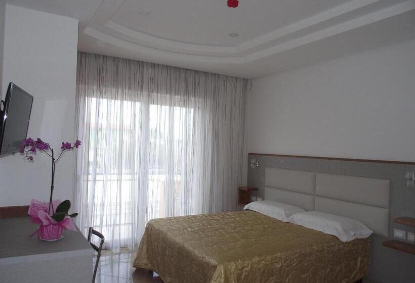 Трехместный Номер Superior, Il Girasole