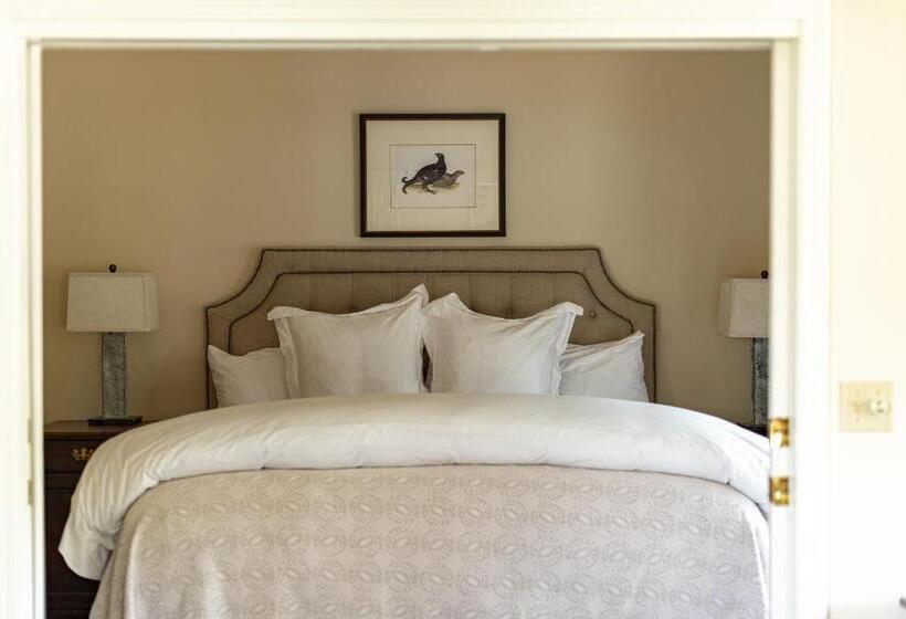 스위트 킹사이즈 침대, The Greystone Inn