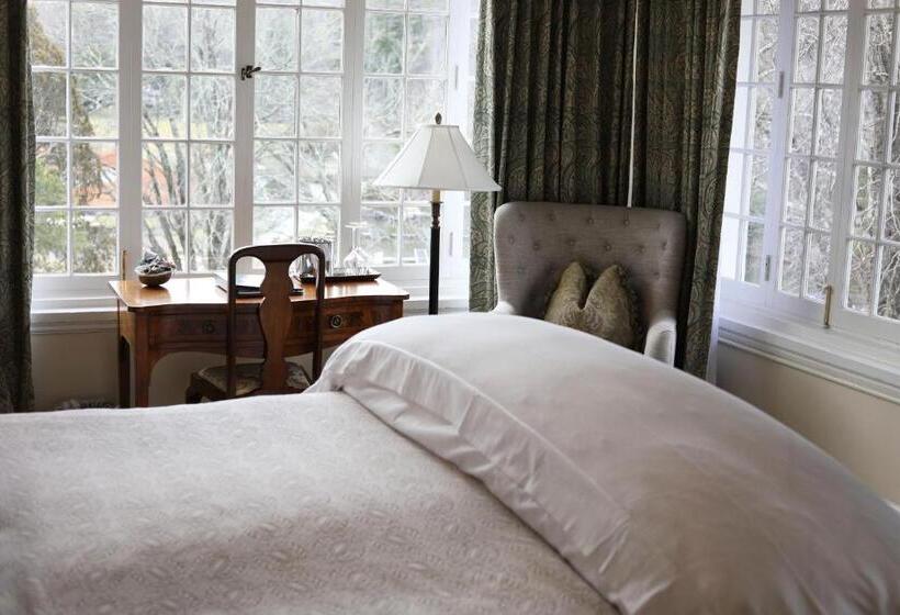 스위트, The Greystone Inn