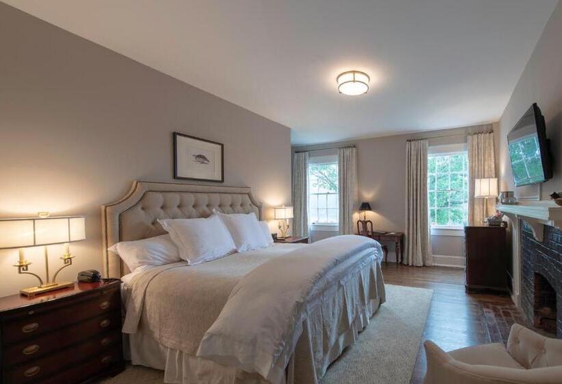 스탠다드 룸 킹사이즈 침대, The Greystone Inn