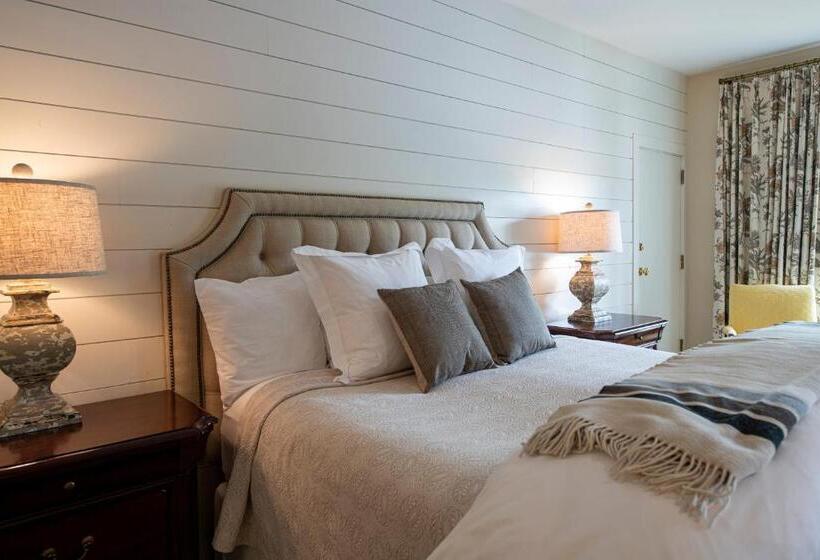 스탠다드 룸 킹사이즈 침대, The Greystone Inn
