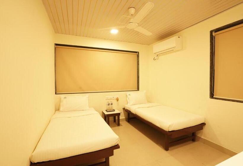 スイート（家族用）, Flora Ecostay Resort And Spa Lonavala