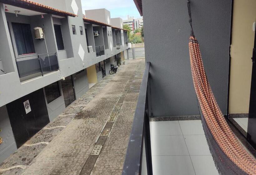발코니가 있는 스위트, Pousada Casa Da Vovó   Sua Casa Pertinho Da Praia