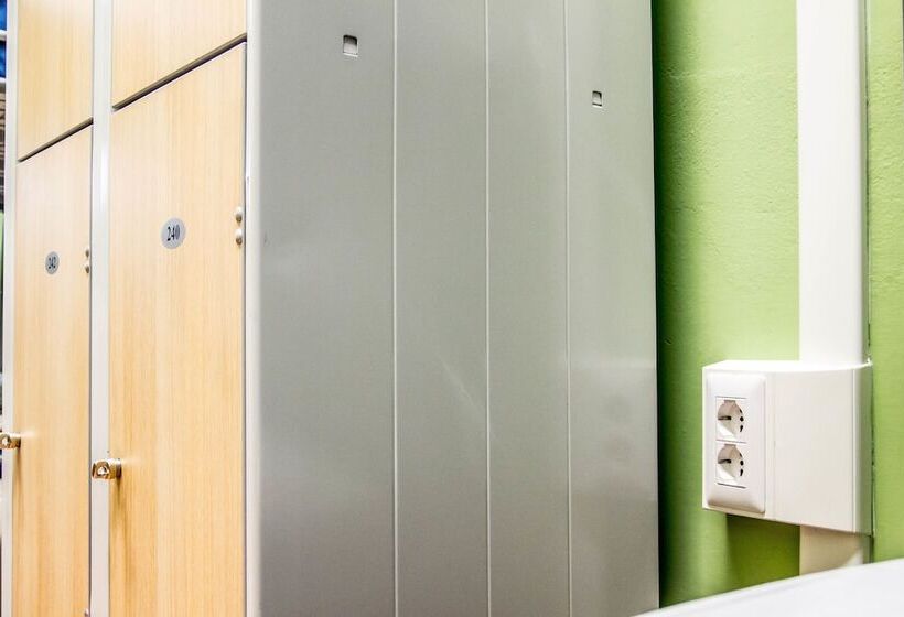 共用房间的床, Hostel Santa Monaca
