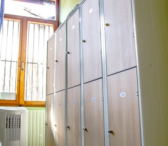 共用房间的床, Hostel Santa Monaca
