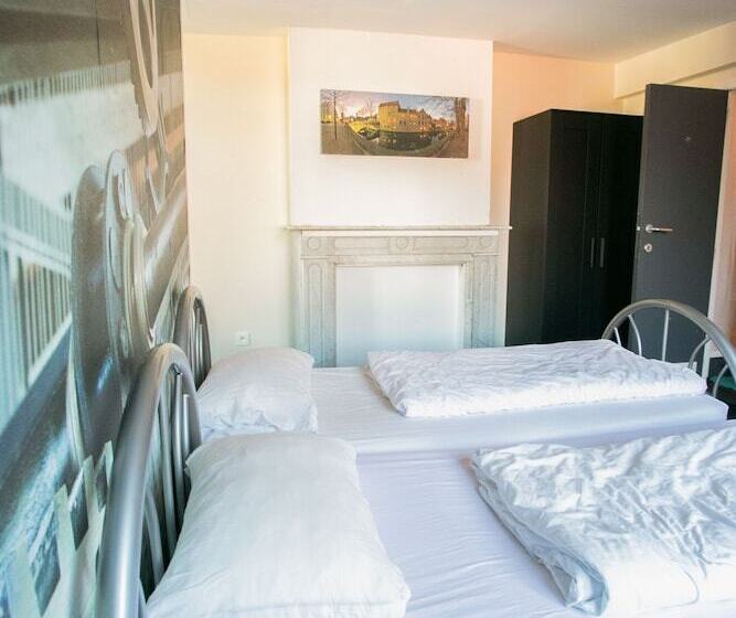 Номер Стандарт Индивидуальный, St Christopher S Inn Hostel At The Bauhaus