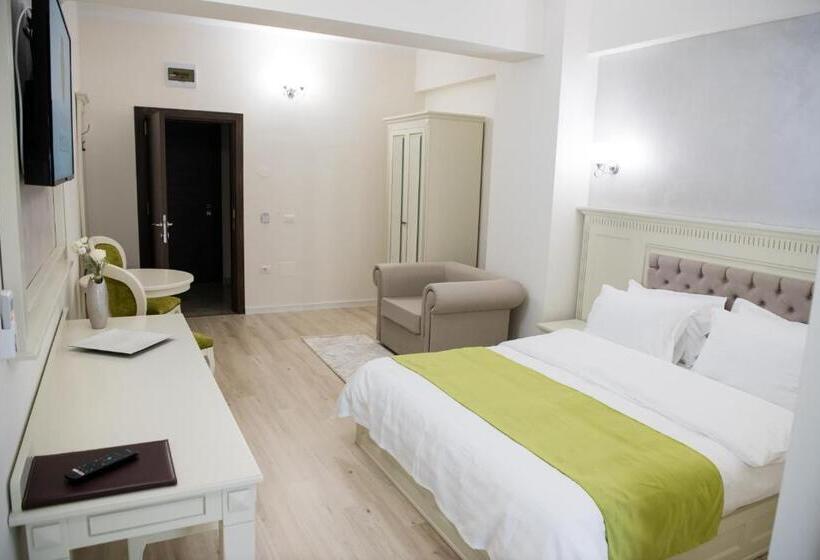 اتاق سوپریور با تخت بزرگ, Imperial Hotel&spa   Baile Olanesti