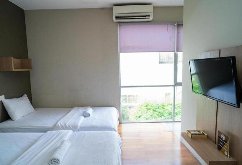 غرفة سوبيريور, Three J Residence 2