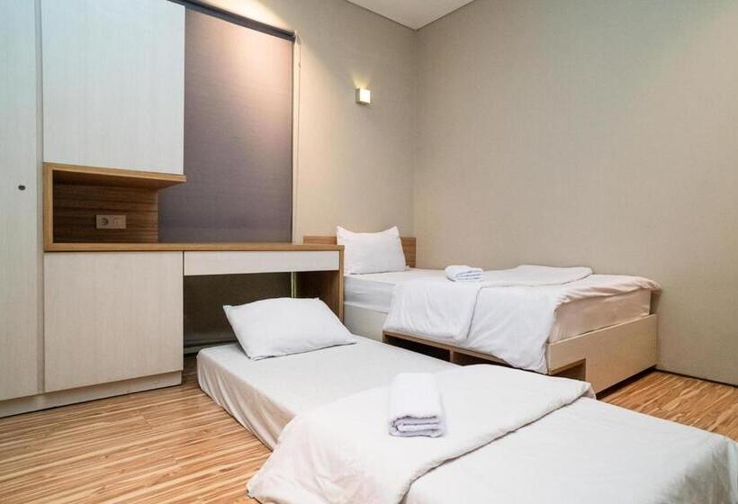 اتاق استاندارد, Three J Residence 2