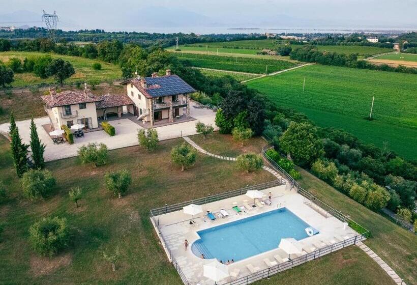 Апартаменты 2 Спальни, Il Casale Lonato   By Host4u