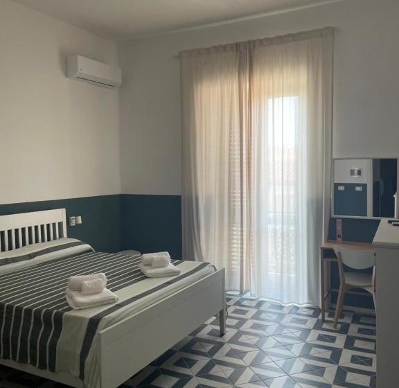 Номер Deluxe Кровать Кинг, Donna Maria