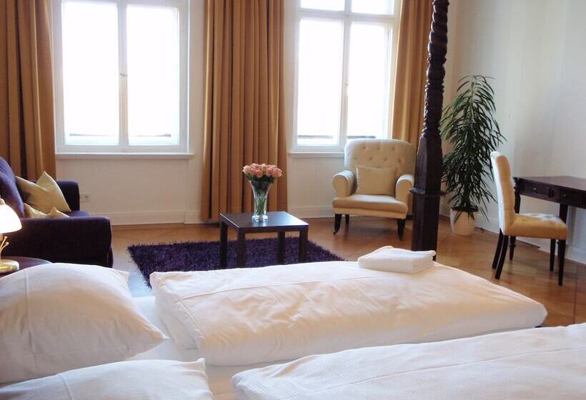 اتاق استاندارد با سرویس بهداشتی مشترک, Grand Hostel Berlin Classic