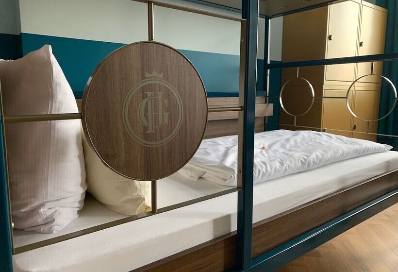 تختخواب در اتاق مشترک, Grand Hostel Berlin Classic