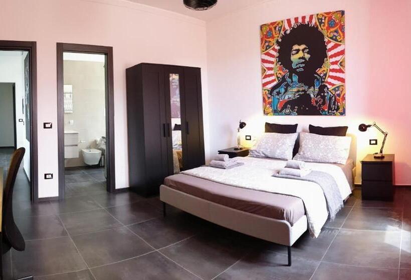 デラックスルーム, Casa California