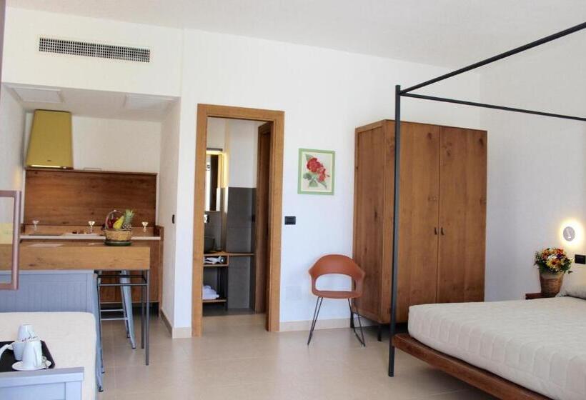 Полулюкс, Masseria Rifisa Agriresort