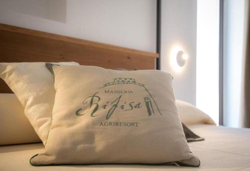 Полулюкс, Masseria Rifisa Agriresort