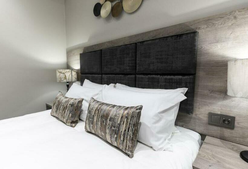 패밀리 스위트, Luxe Suites Boutique