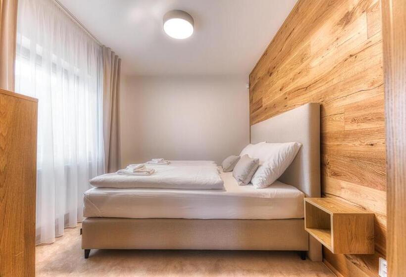 バルコニー付き１ベッドルームアパートメント, Apartmány Filipovice