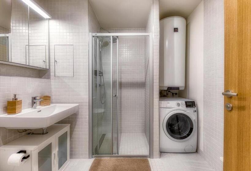 バルコニー付き１ベッドルームアパートメント, Apartmány Filipovice