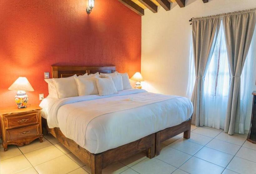 Номер Deluxe Кровать Кинг, Casa Graciela Hotel Pátzcuaro
