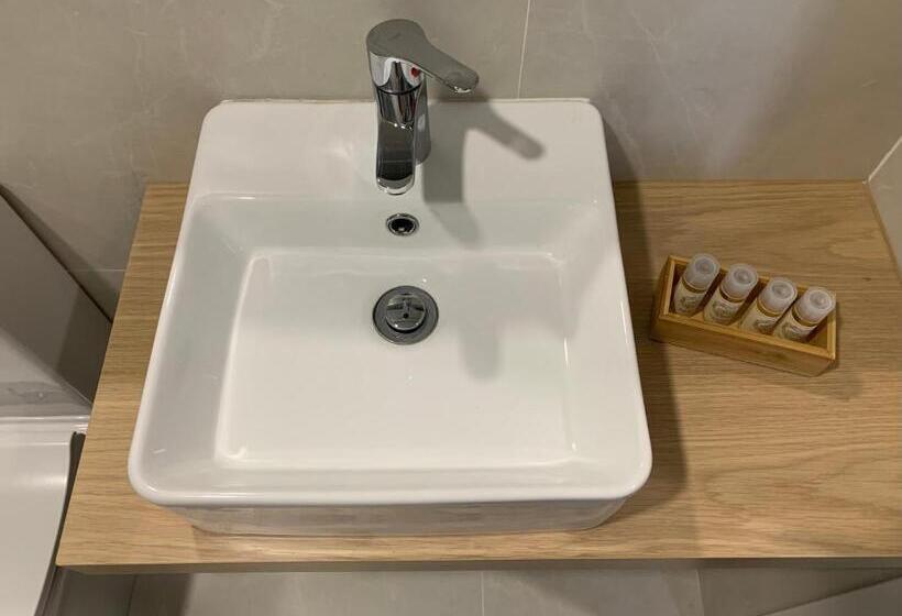 اتاق استاندارد, Pharmacia Guesthouse