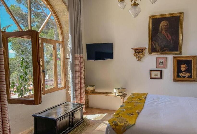 Полулюкс Вид на Море, Villa Dora