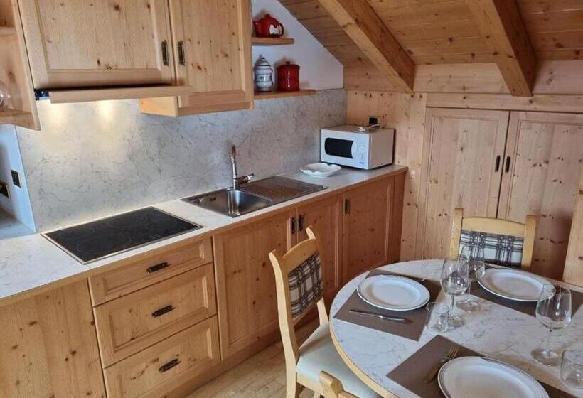 اتاق استاندارد سه تخته با چشم‌انداز, Pian Schiavaneis B&b Apartament